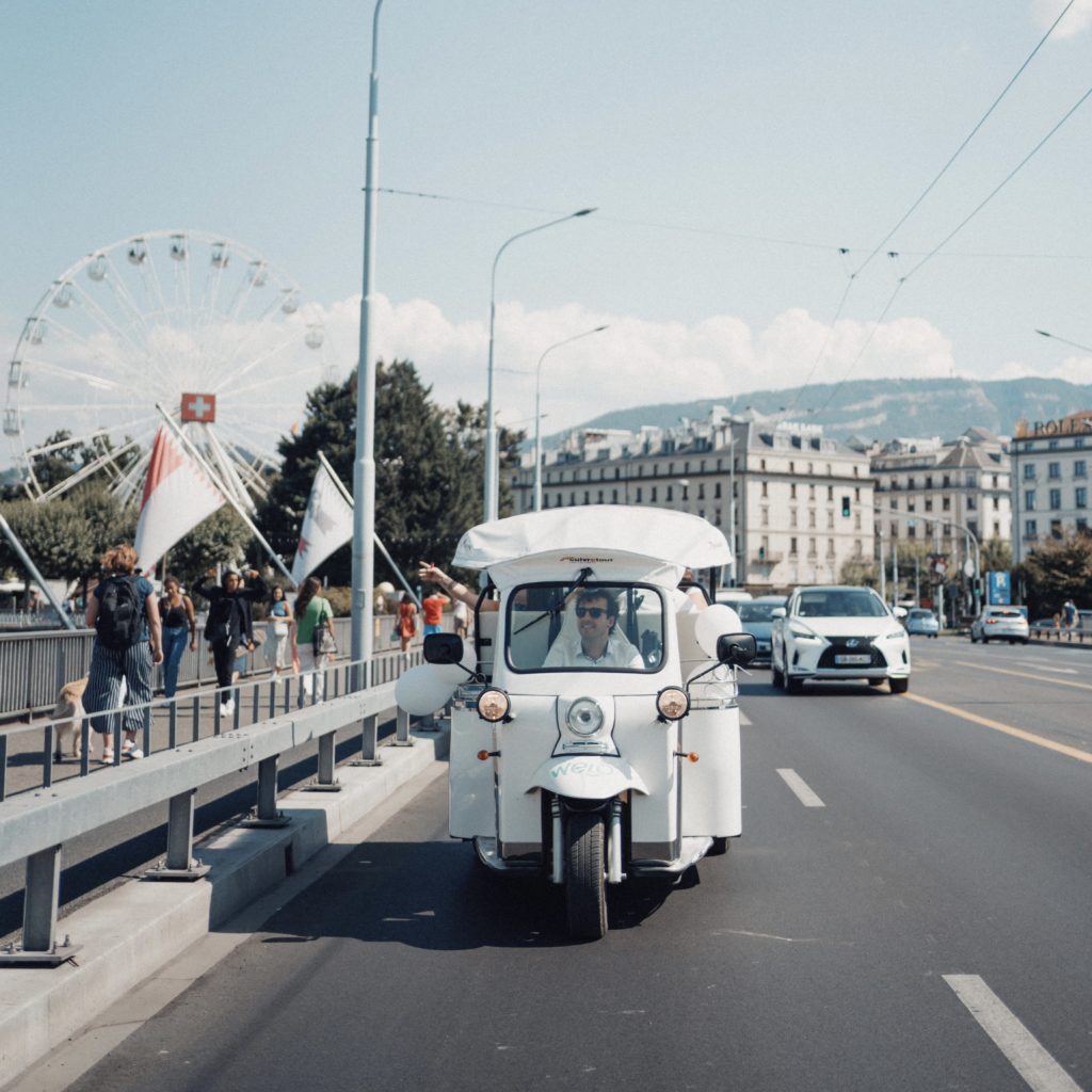 Transportation services, birthdays, weddings and parties in Geneva