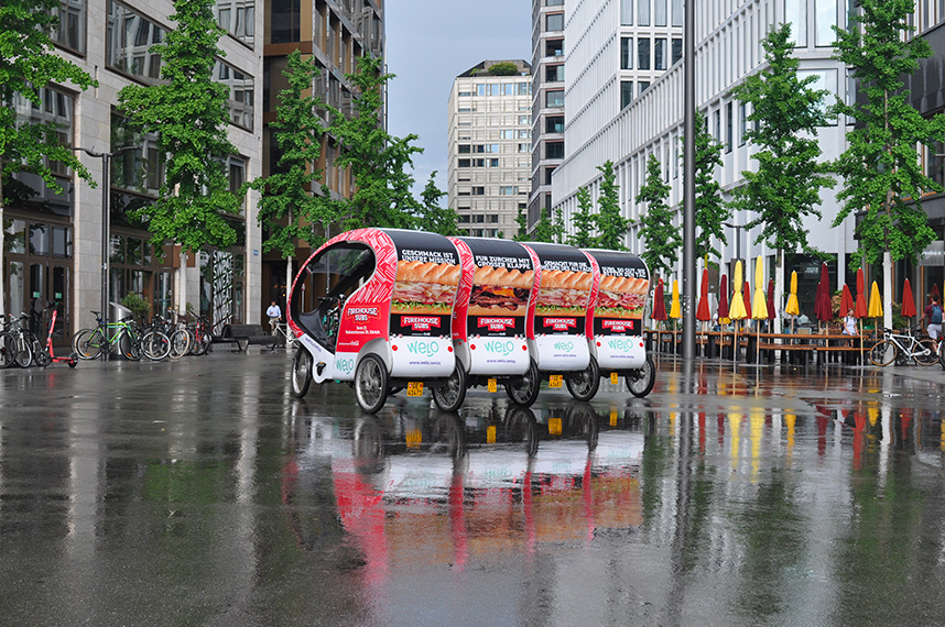 Street marketing flyers vélos-taxis